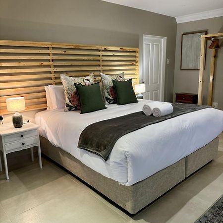 Churchill House Hillcrest Esterno foto