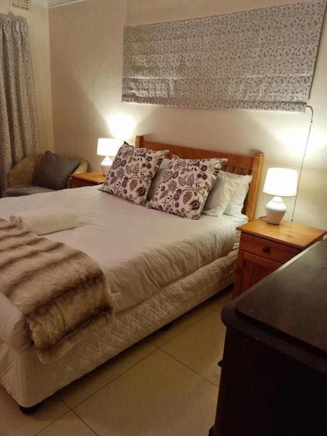 Churchill House Hillcrest Esterno foto