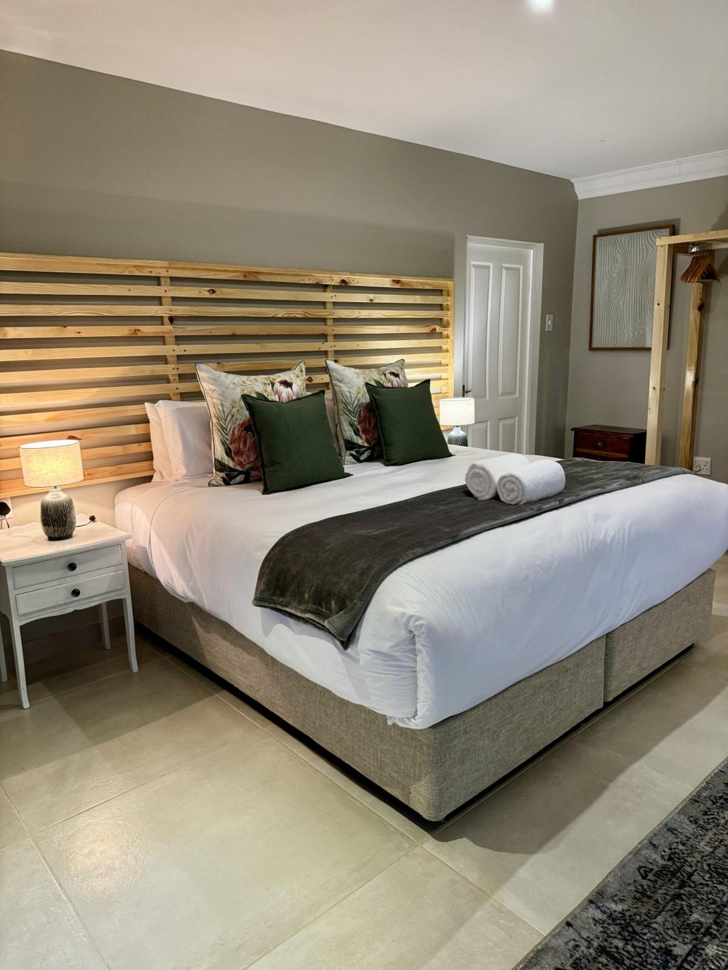 Churchill House Hillcrest Esterno foto
